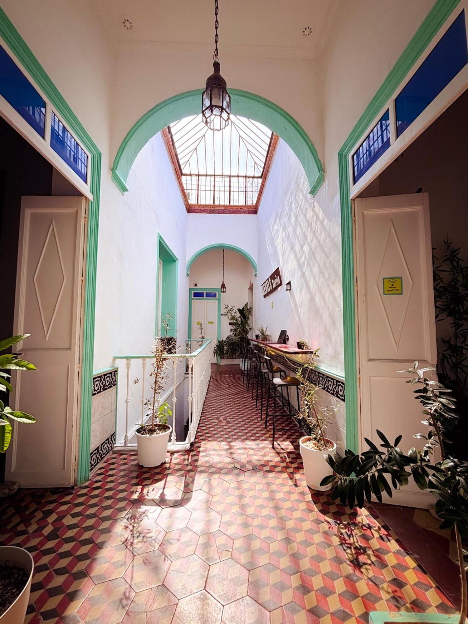 Lion Hostel By Kitesurf تريفة المظهر الخارجي الصورة